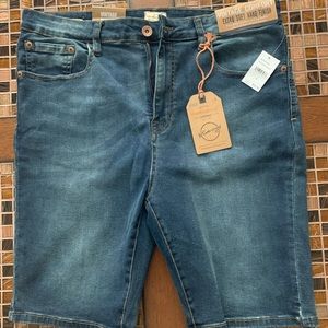 Weather Proof Jean Shorts 36